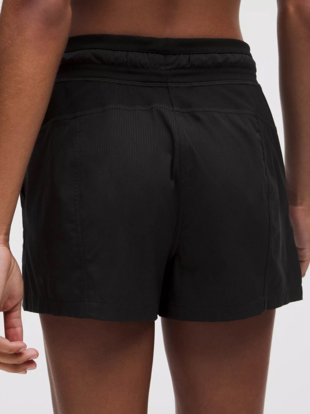 lululemon athletica studio dance shorts - Picture 2 of 6